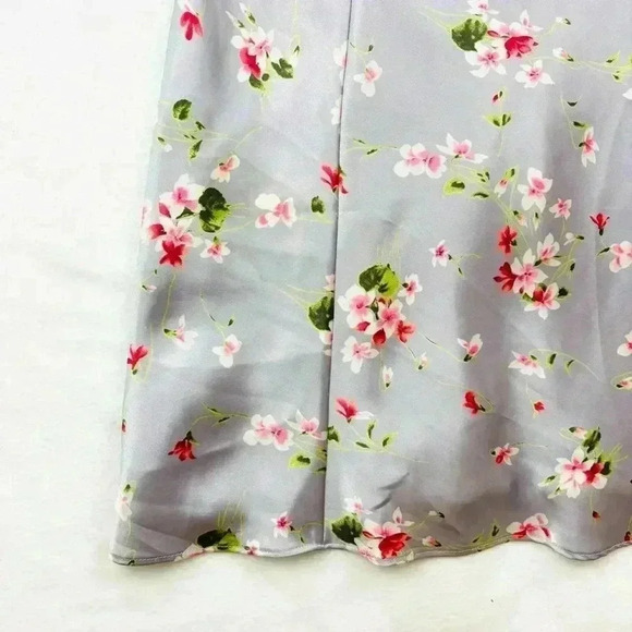 Vintage 90s Victoria's Secret Slip Nightgown Lavender Floral Lace Lingerie SizeS - Picture 6 of 16